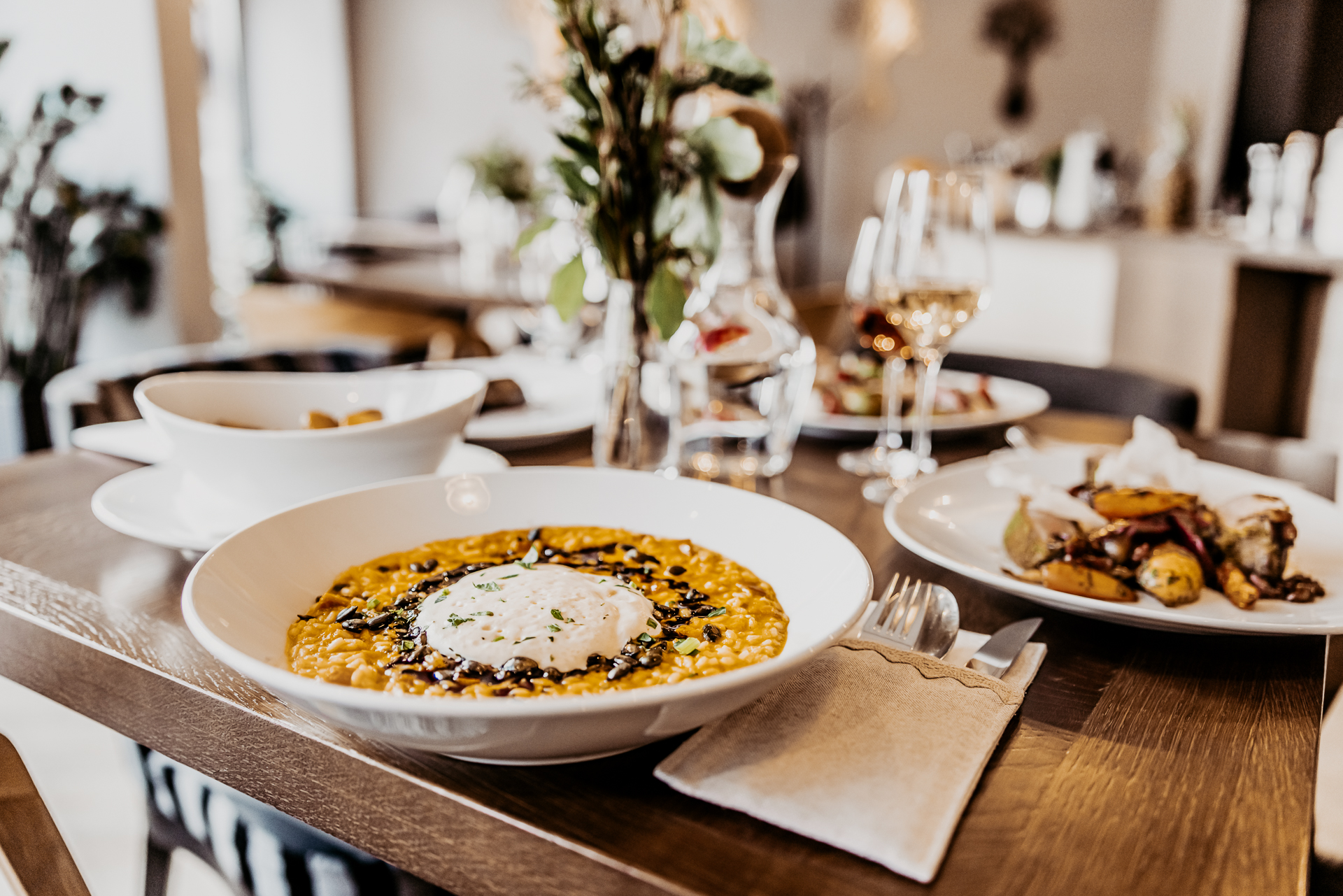 Season Restaurant